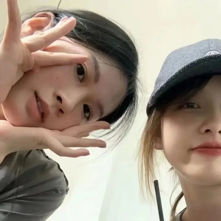 我被困在同一天一万年